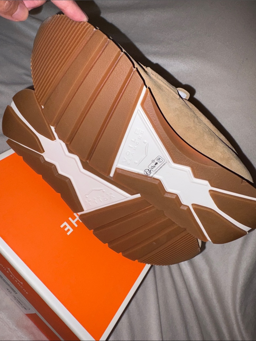 NWT VOILE BLANCHE Julia Hybrid Loafer Sneaker in Caramel - Picture 15 of 15